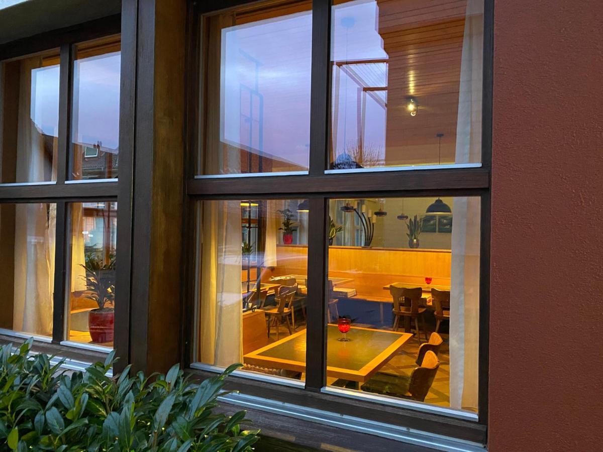 Hotel Baeren Niederscherli Экстерьер фото